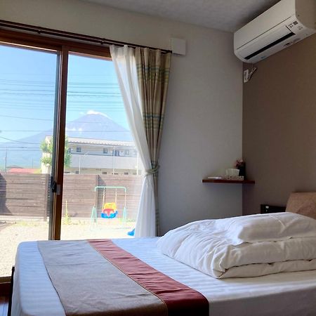 宝栄villas House A棟b棟 Fujikawaguchiko Bagian luar foto