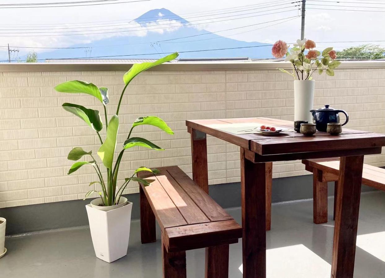 宝栄villas House A棟b棟 Fujikawaguchiko Bagian luar foto
