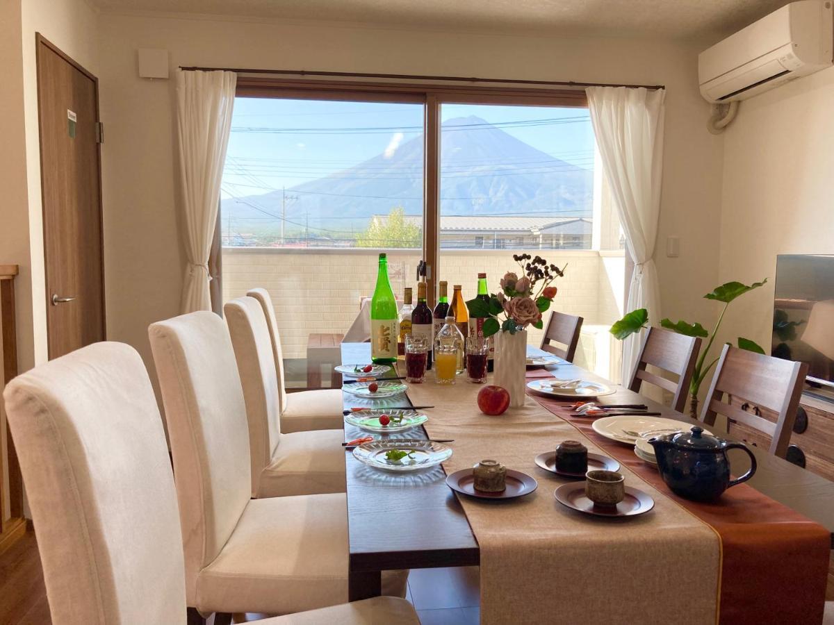 宝栄villas House A棟b棟 Fujikawaguchiko Bagian luar foto